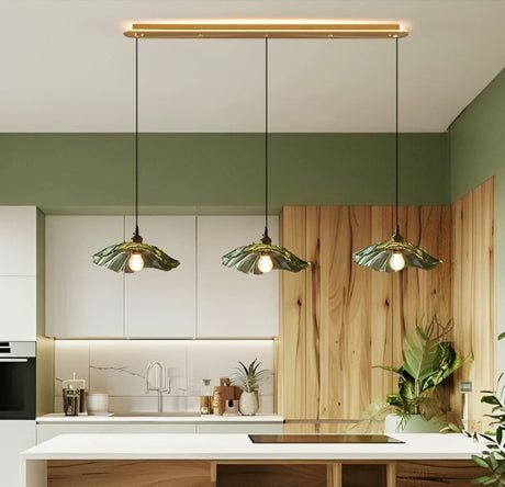 Suspension et plafonnier florale en verre coloré | Luminaire vintage en forme de fleur