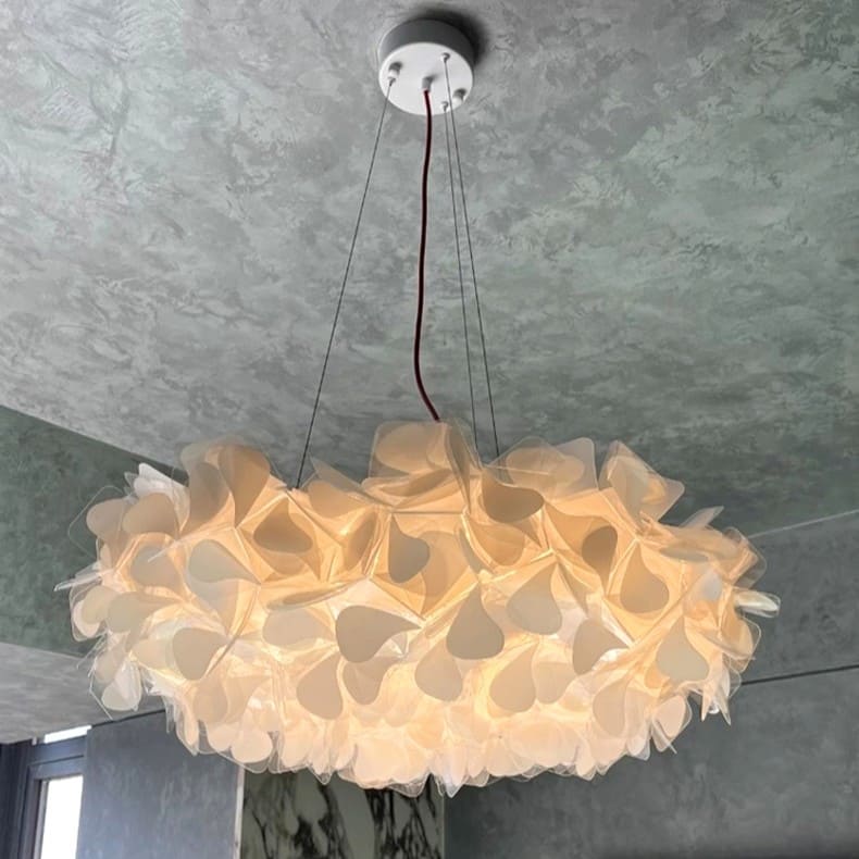 Suspension florale sculpturale noire
