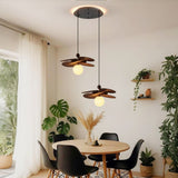 Suspension pétales en tissu & boule en verre