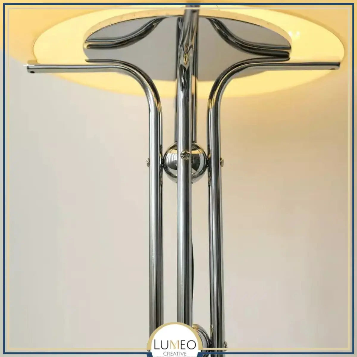 Lampe à poser vintage en verre coloré | Ambiance rétro et élégante