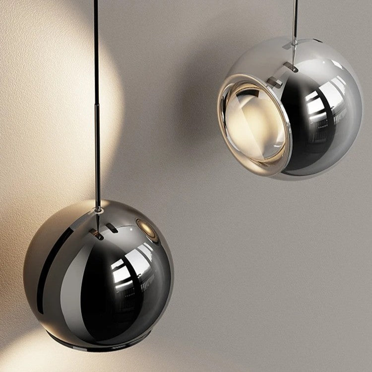 Applique murale boule suspendue chromée | Luminaire design ajustable pour chambre ou salon