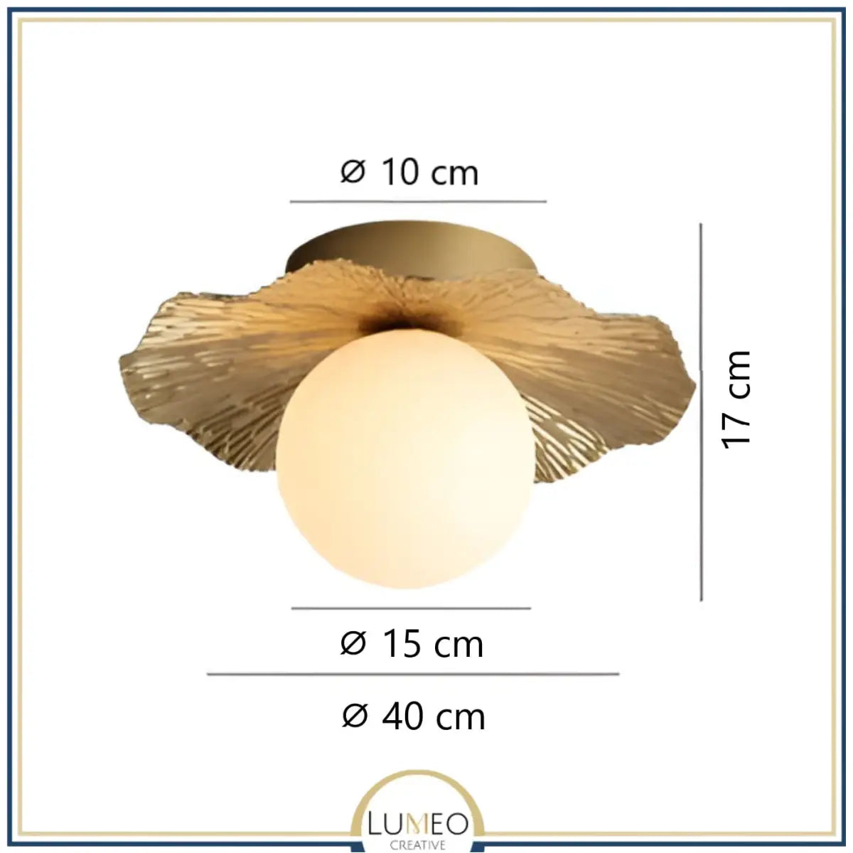 Plafonnier en cuivre et boule de verre opalin | Plafonnier lotus Grand / ø 40 cm