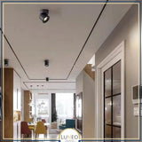Spot plafonnier LED orientable | Design compact & coloré