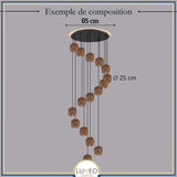 Suspension bois sculpté en forme de pomme de pin | Chic & naturel