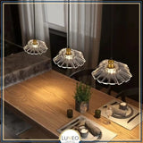 Suspension et plafonnier florale en verre coloré | Luminaire vintage en forme de fleur