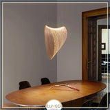 Suspension voile sculpturale en bois